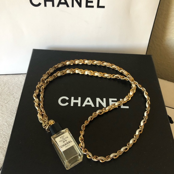 CHANEL Jewelry - CHANEL Perfume Bottle Necklace Vintage